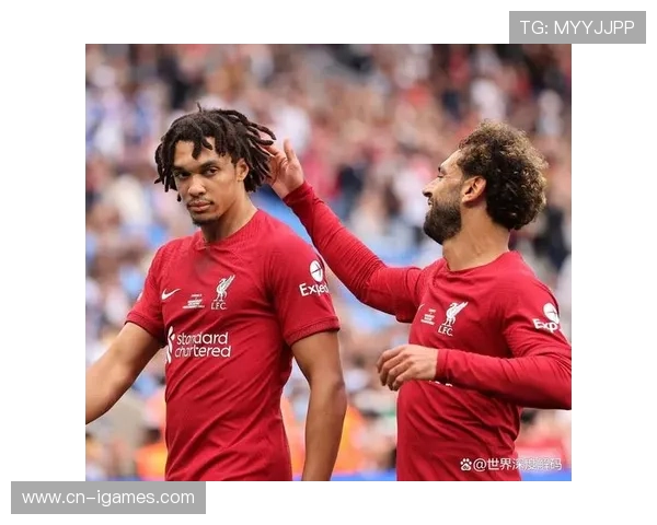 萨拉赫位置争议引发更衣室不满，战术调整成焦点